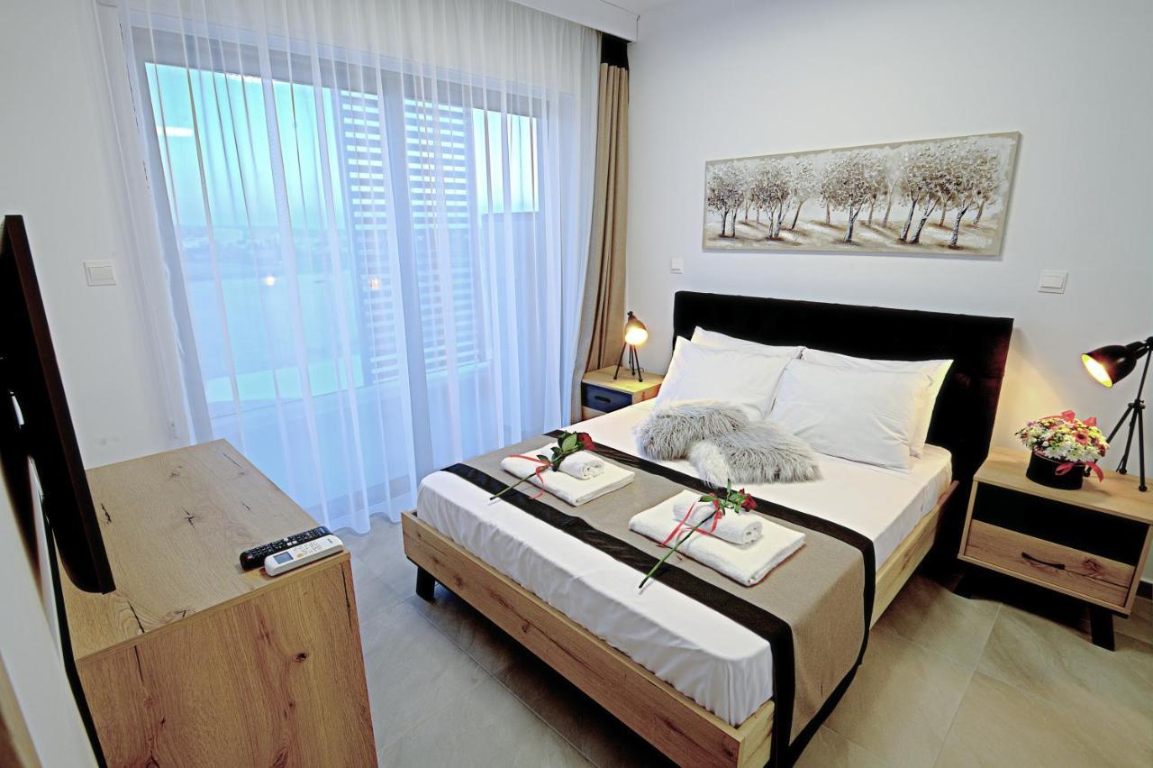 Golden Tree Apartment Παραλίμνι Εξωτερικό φωτογραφία