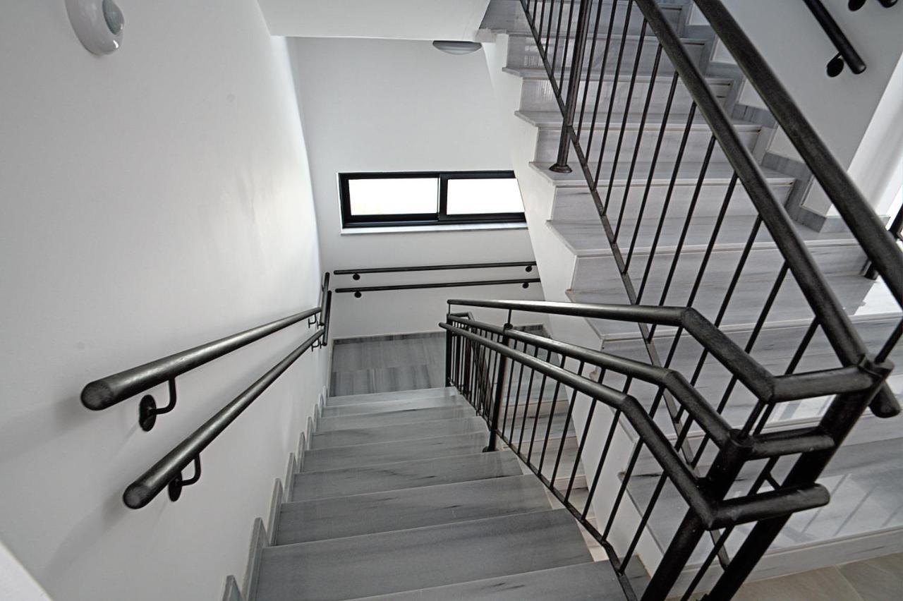 Golden Tree Apartment Παραλίμνι Εξωτερικό φωτογραφία